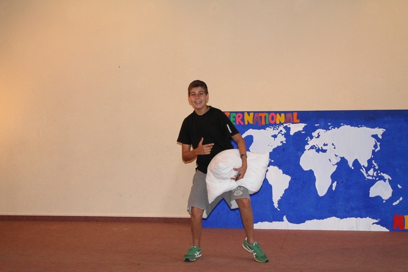 Village Camps International Summer Camp Leysin, Switzerland 2026-08-15 https://www.villagecamps.com/journals_admin/images/700-19-intl night (119).jpg